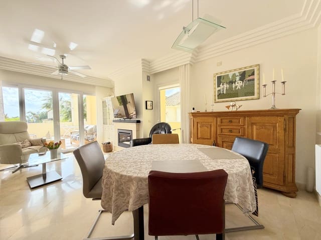2 chambre Appartement à vendre à Casares Golf - Casares del Sol, Casares avec piscine garage - 425 000 € (Ref: 9574176)