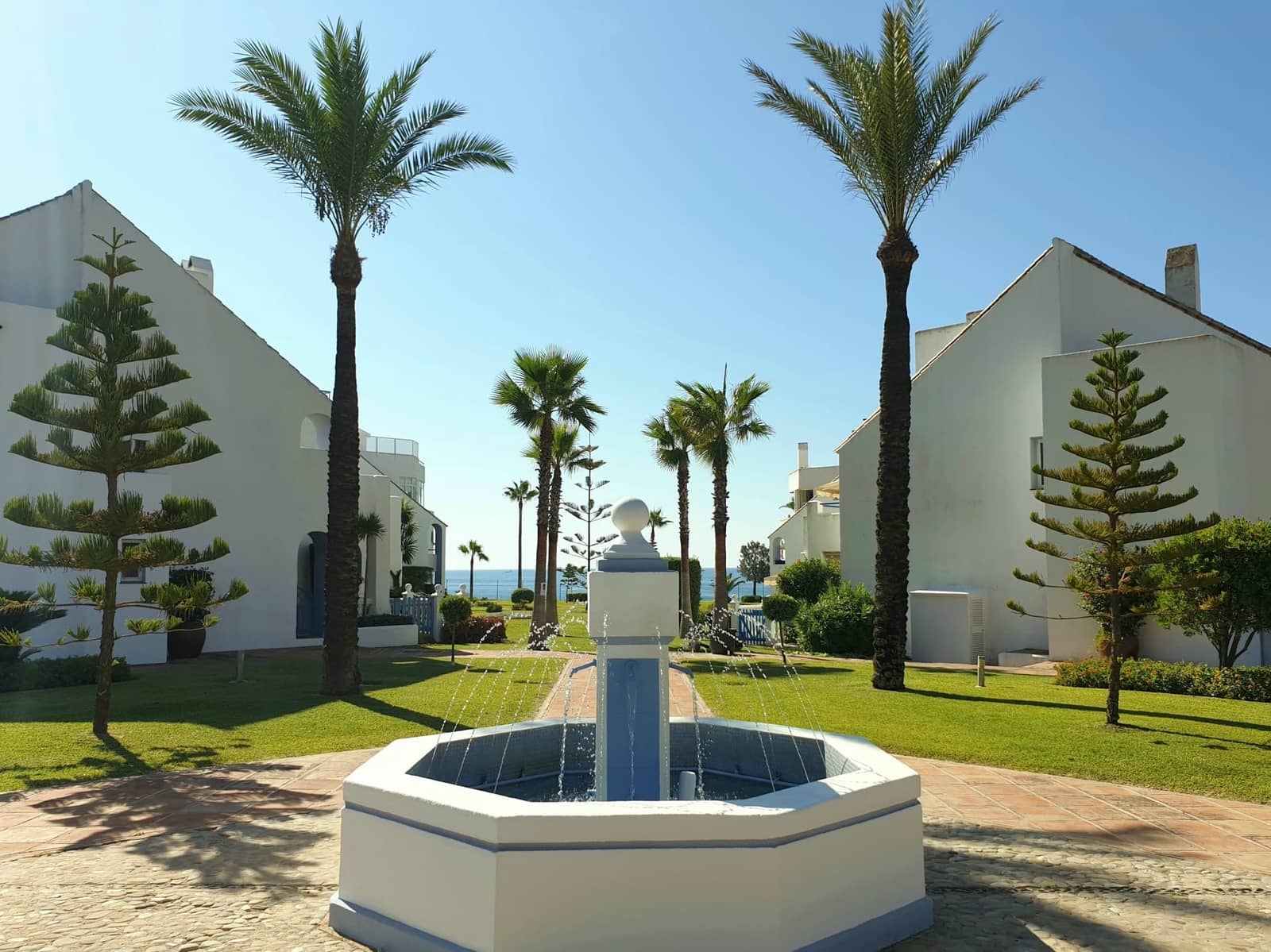 2 bedroom Semi-detached Villa for sale in Casares with pool garage - € 730,000 (Ref: 9576308)