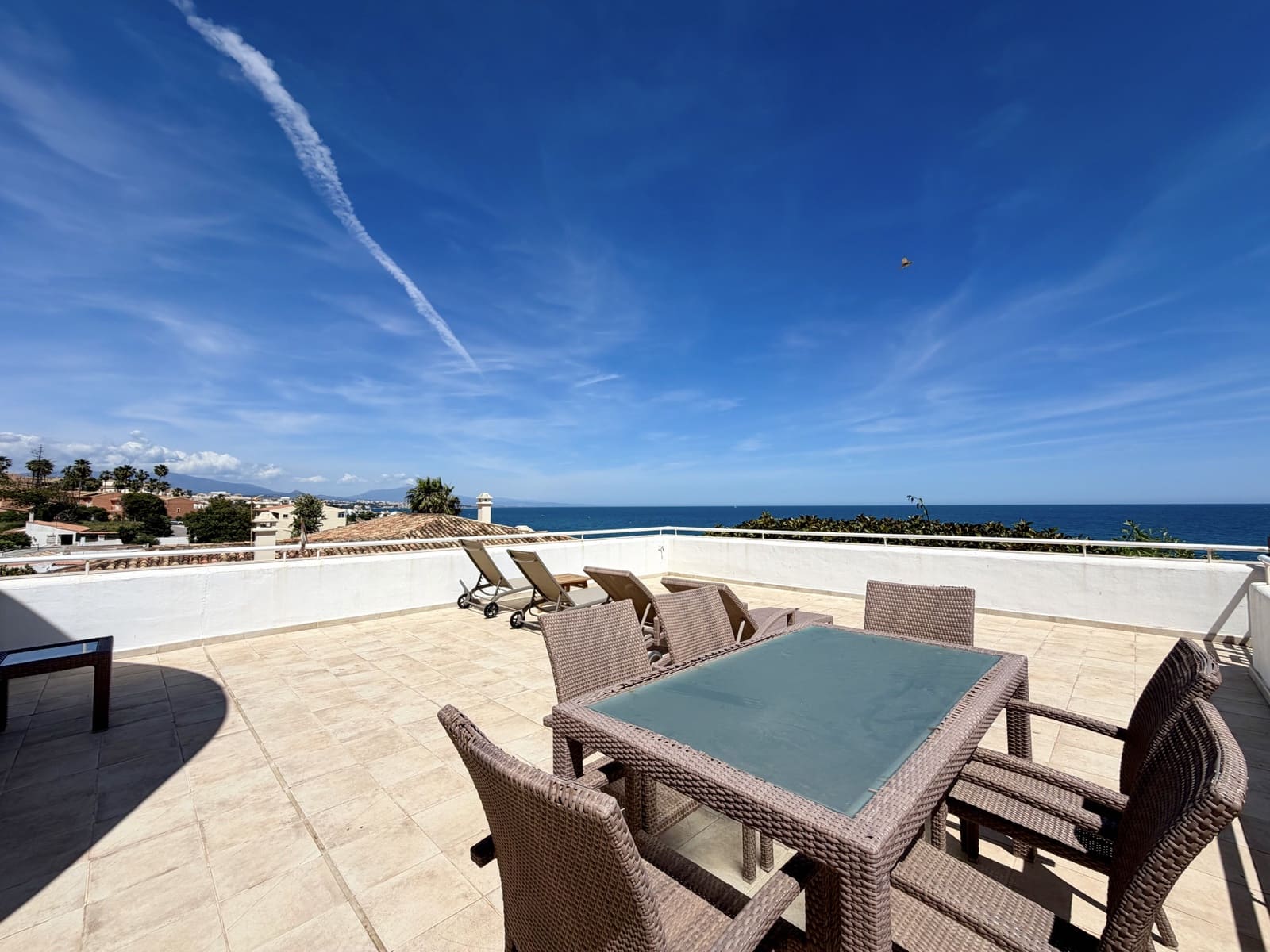 2 soveværelse Lejlighed til salg i Estepona med swimmingpool garage - € 545.000 (Ref: 9582508)