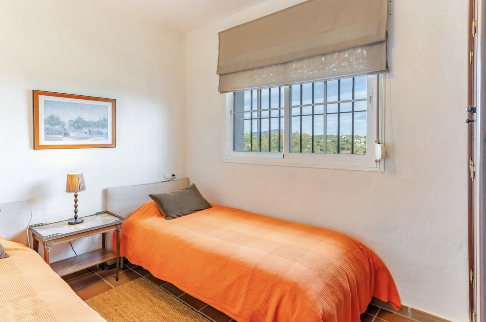 4 sovrum Villa till salu i Estepona med pool garage - 1 300 000 € (Ref: 9599241)