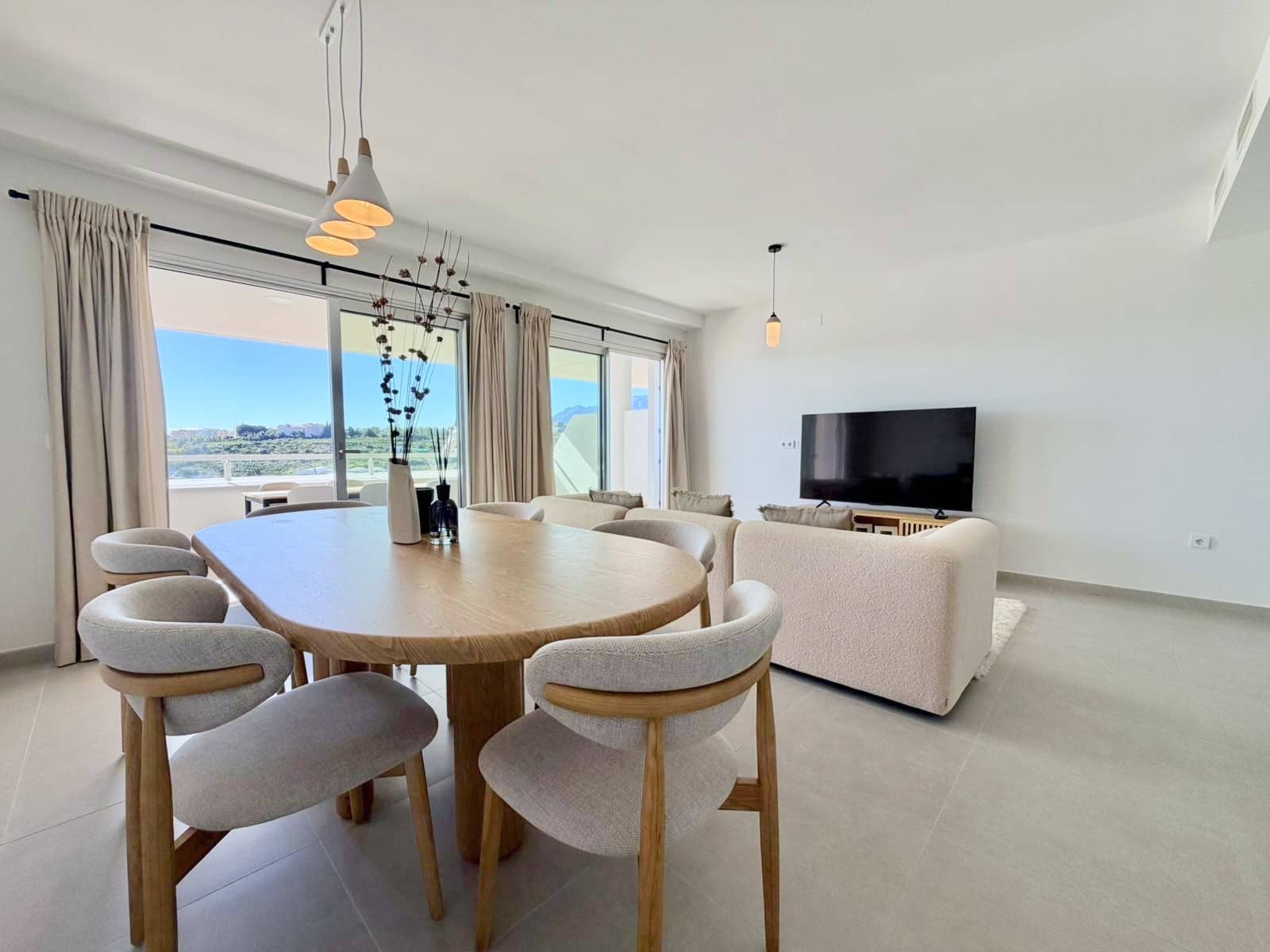 3 soveværelse Lejlighed til leje i Cancelada med swimmingpool garage - € 2.750 (Ref: 9604826)