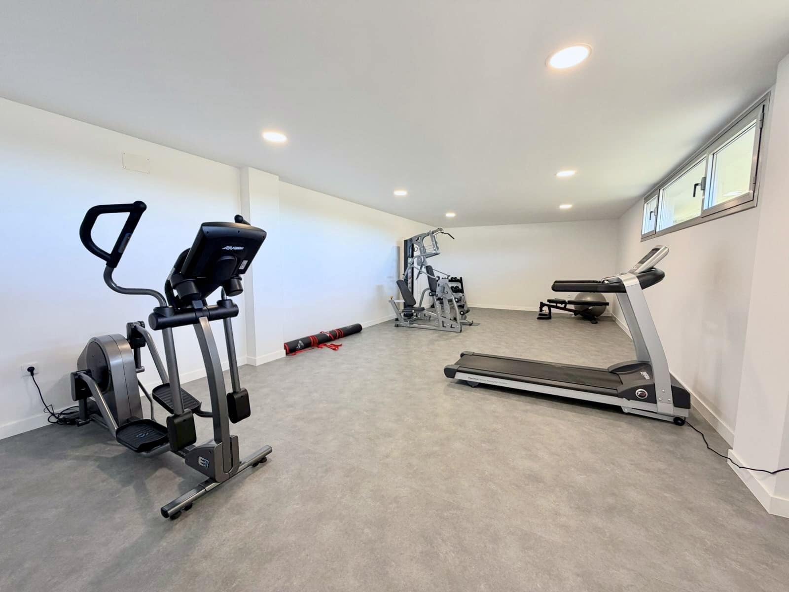 3 soveværelse Lejlighed til leje i Cancelada med swimmingpool garage - € 2.750 (Ref: 9604826)