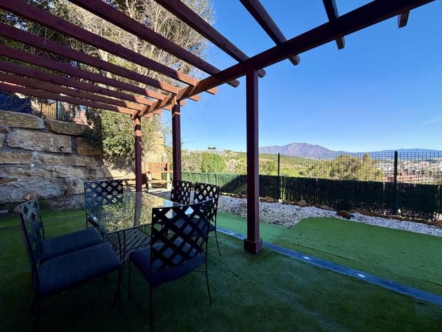 3 Zimmer Apartment zu verkaufen in La Duquesa / Puerto de la Duquesa, Manilva mit Pool - 330.000 € (Ref: 9604834)