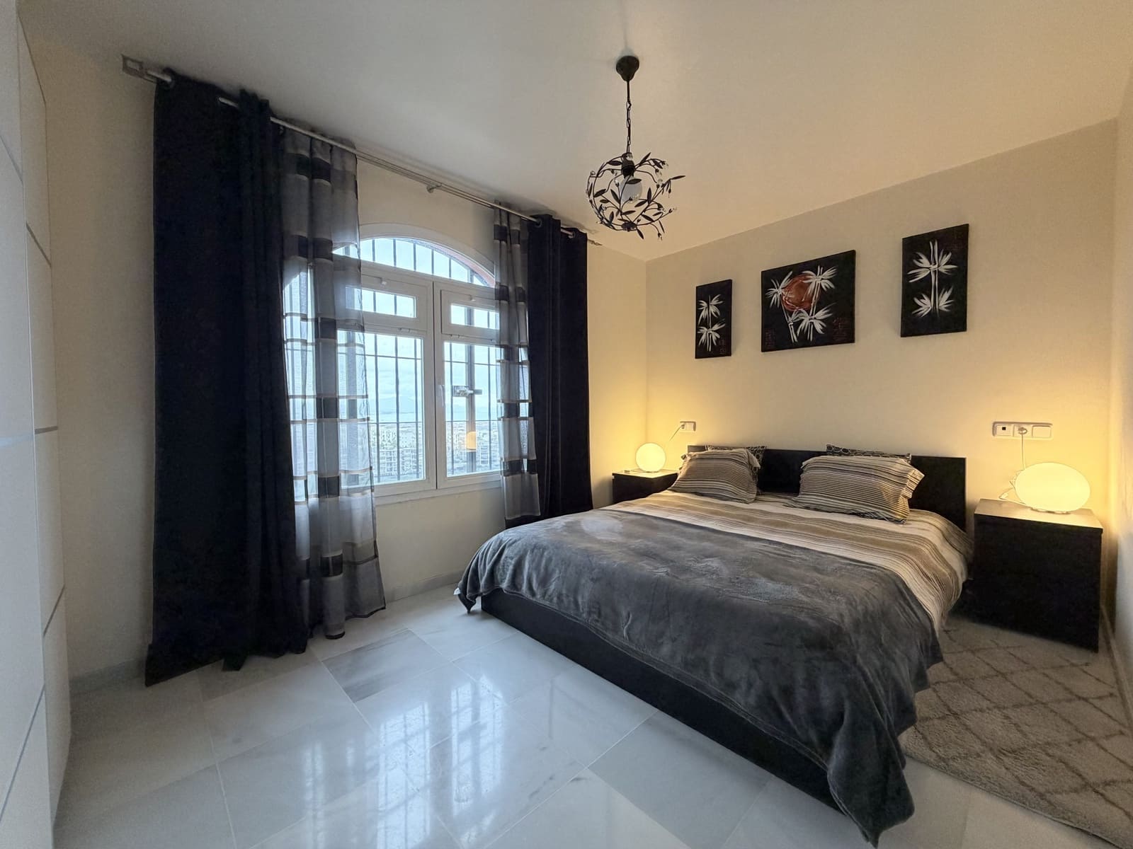 3 Zimmer Apartment zu verkaufen in La Duquesa / Puerto de la Duquesa mit Pool - 330.000 € (Ref: 9604834)