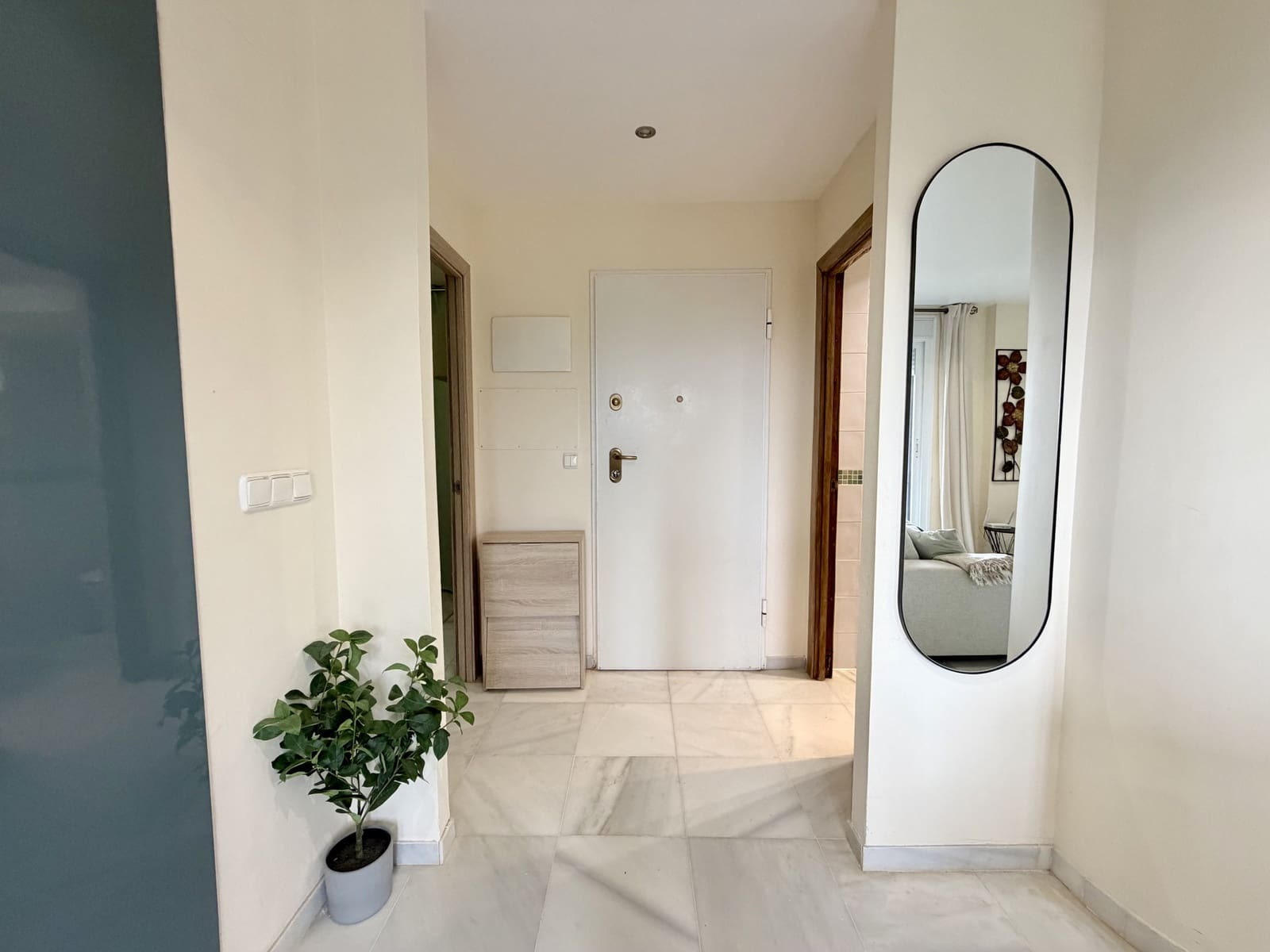 3 soverom Leilighet til salgs i La Duquesa / Puerto de la Duquesa med svømmebasseng - € 315 000 (Ref: 9604834)
