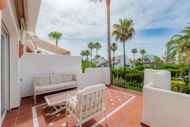4 bedroom Townhouse for sale in Saladillo-Benamara with pool garage - € 1,475,000 (Ref: 9625456)