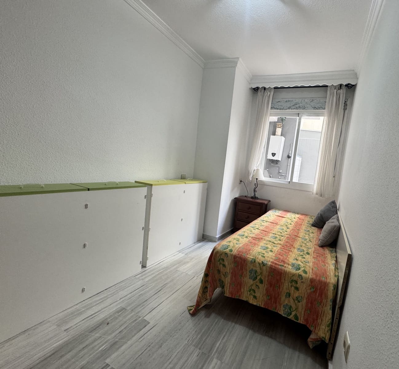 2 bedroom Apartment for sale in San Pedro de Alcantara with pool - € 275,000 (Ref: 9666183)