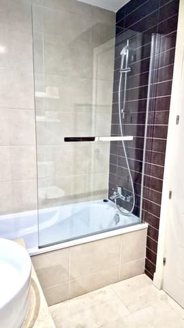 2 slaapkamer Appartement te koop in Valle Romano Golf, Estepona met zwembad garage - € 280.000 (Ref: 9677054)