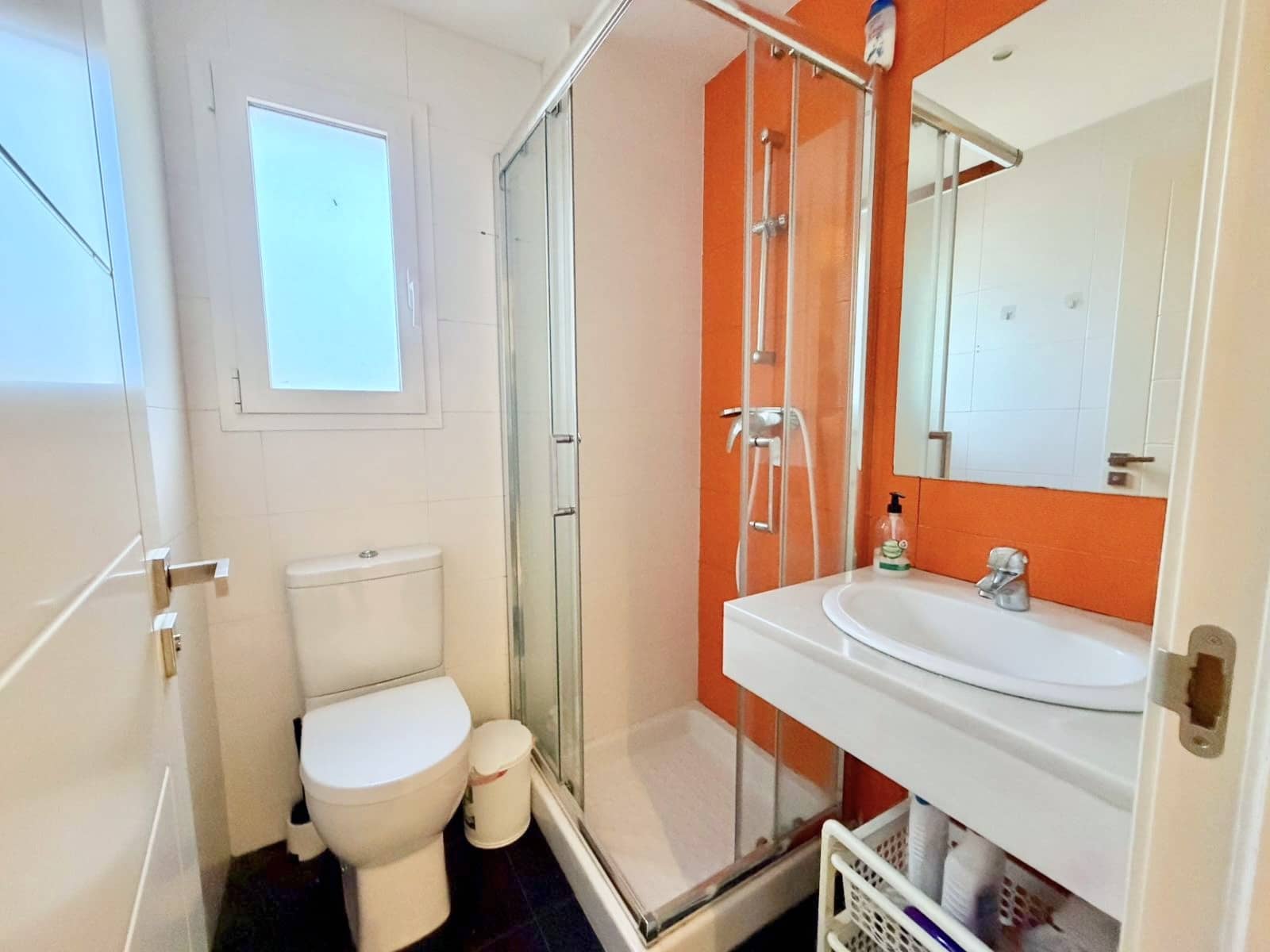 3 sypialnia Apartament na sprzedaż w Estepona z basenem garażem - 300 000 € (Ref: 9698186)