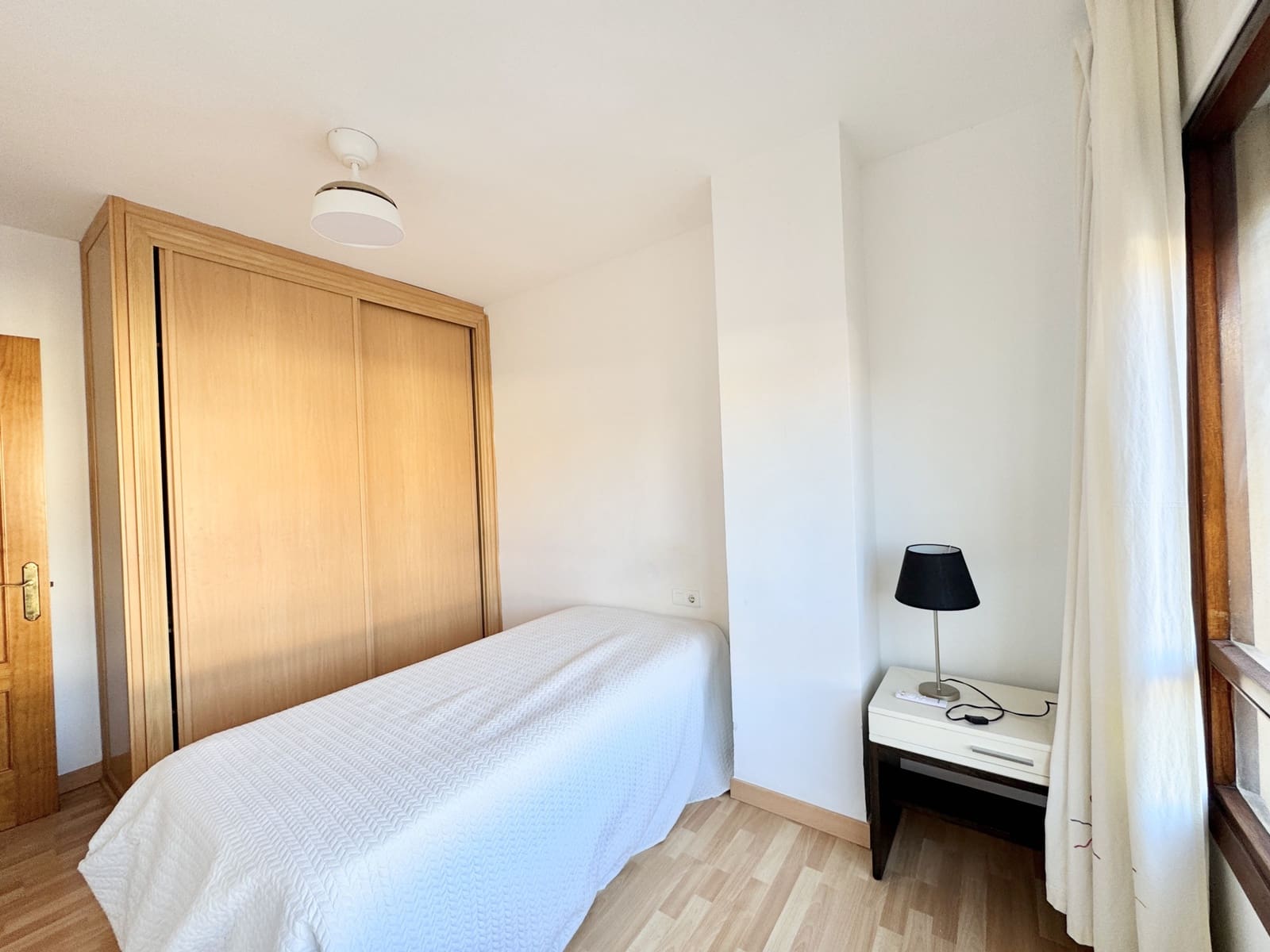 3 quarto Apartamento para venda em Estepona - 425 000 € (Ref: 9721478)