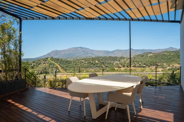 9 makuuhuone Huvila lomavuokrausta paikassa Selwo, Estepona mukana uima-altaan 
autotalli - 25 000 € (Ref: 9790838)