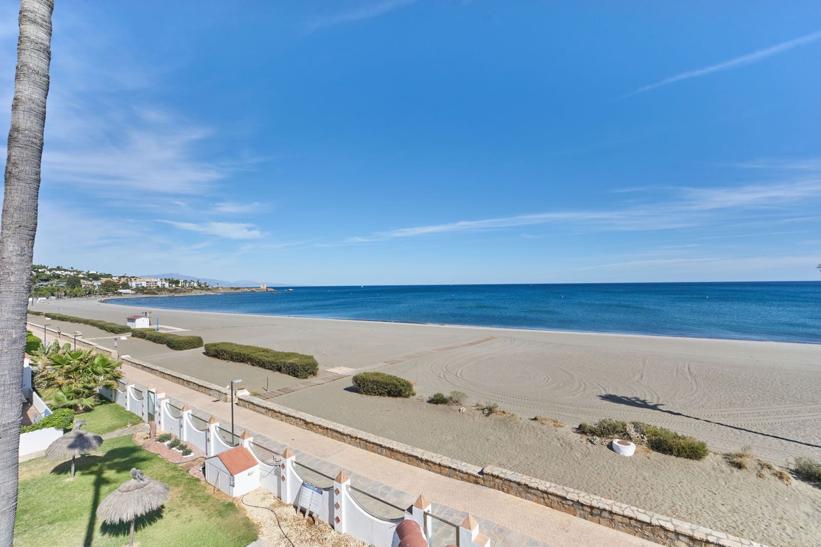 3 Zimmer Haus zu verkaufen in Casares mit Pool Garage - 998.000 € (Ref: 9804131)