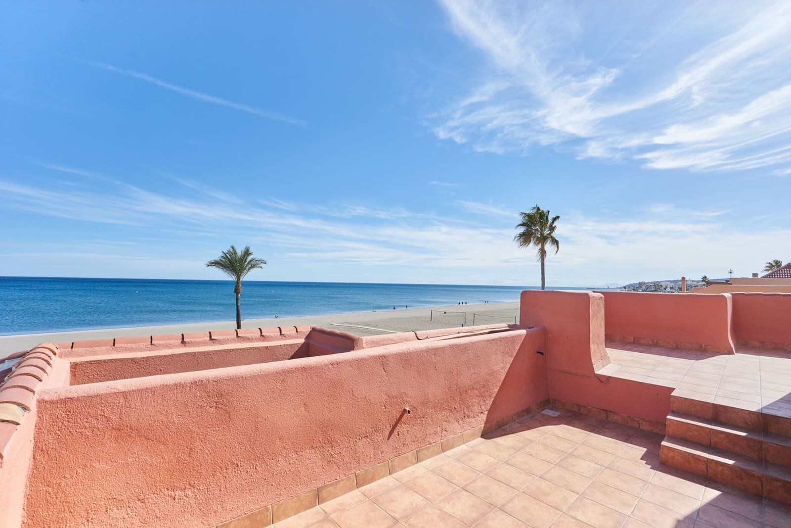 3 bedroom Townhouse for sale in Casares with pool garage - € 998,000 (Ref: 9804131)