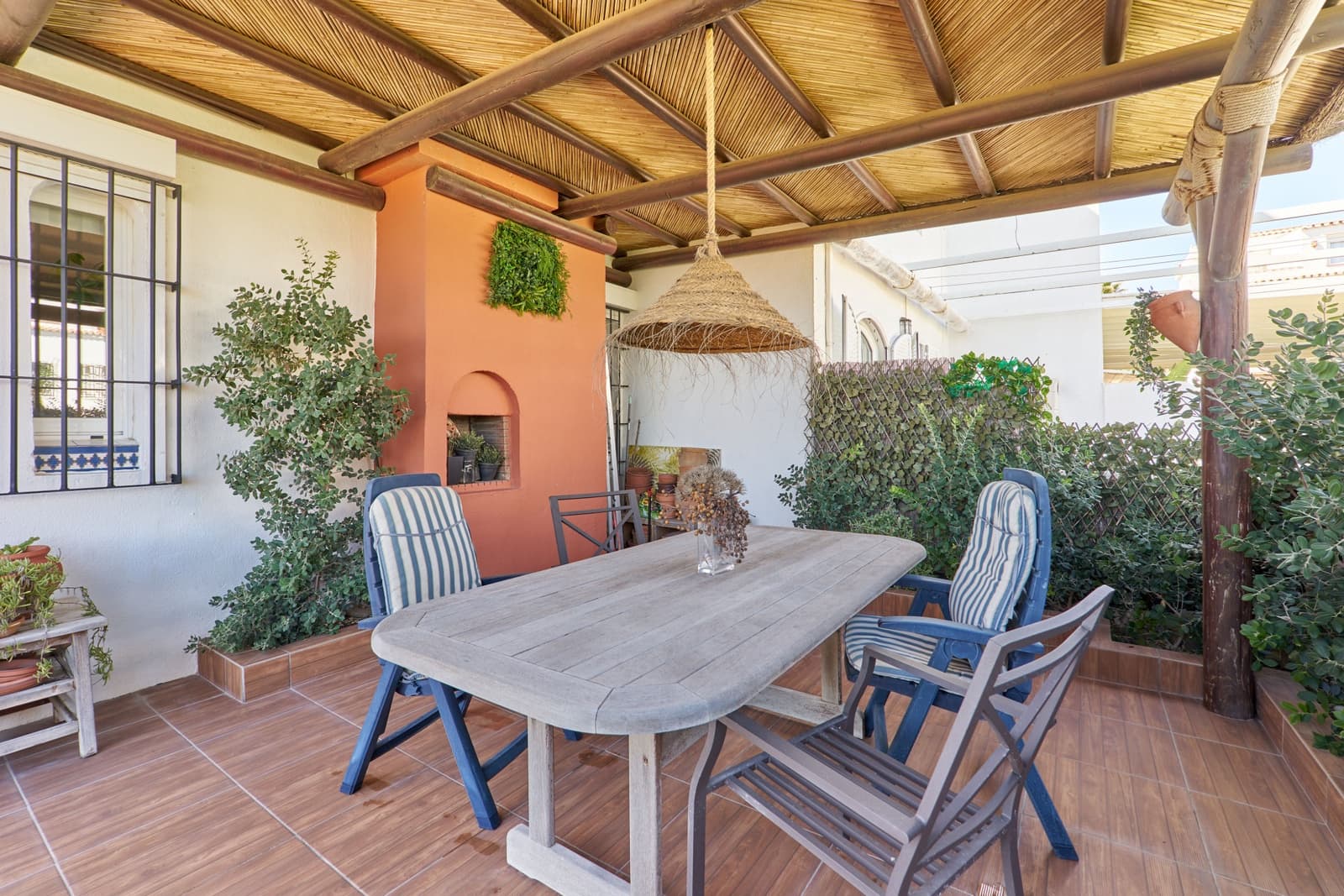 3 bedroom Townhouse for sale in Casares with pool garage - € 998,000 (Ref: 9804131)
