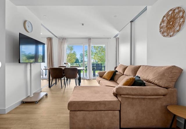 2 quarto Apartamento para arrendar em Casares Pueblo, Casares com piscina garagem - 1 500 € (Ref: 9817842)