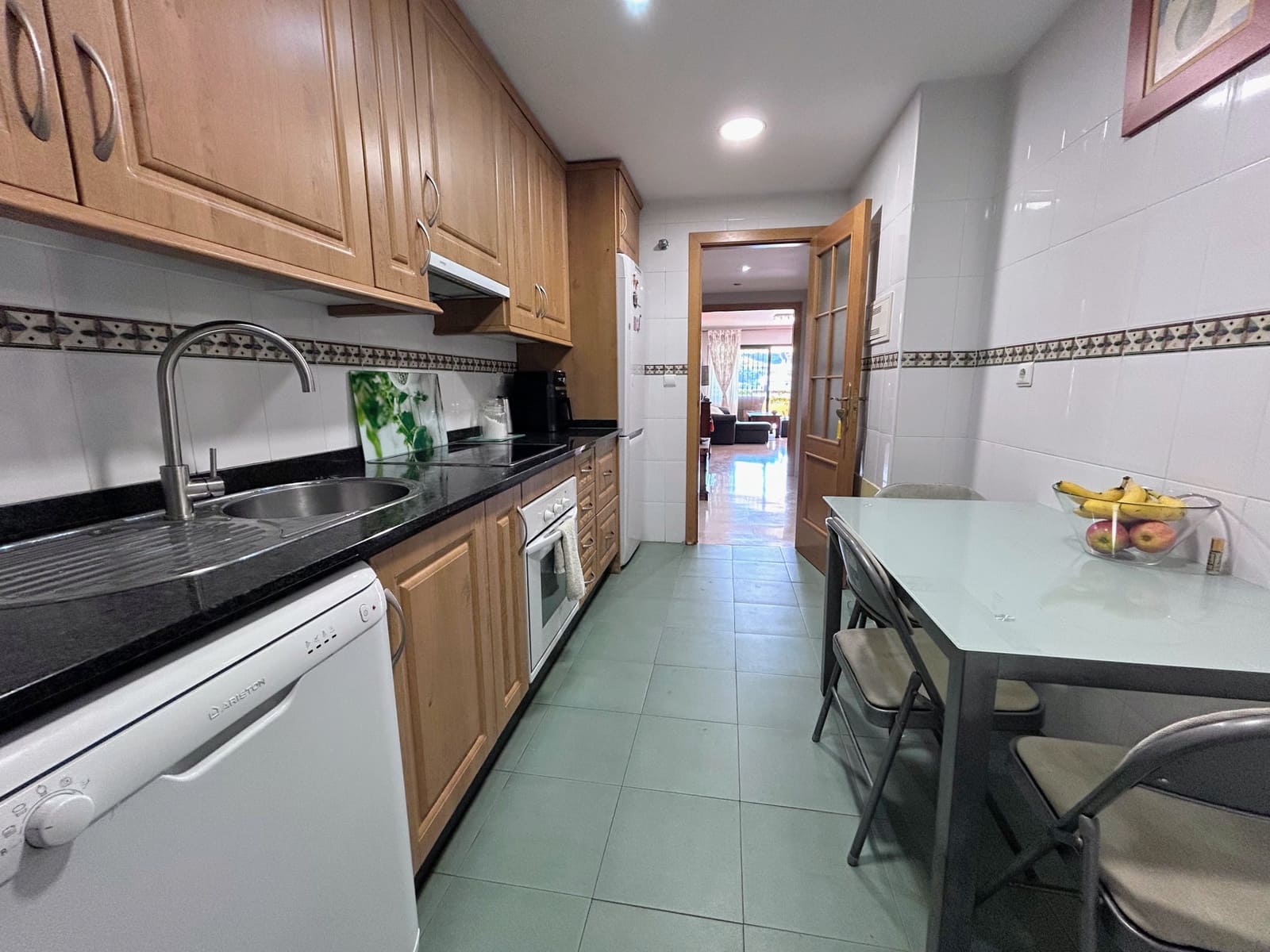 2 soverom Leilighet til salgs i New Golden Mile med svømmebasseng garasje - € 380 000 (Ref: 9831256)