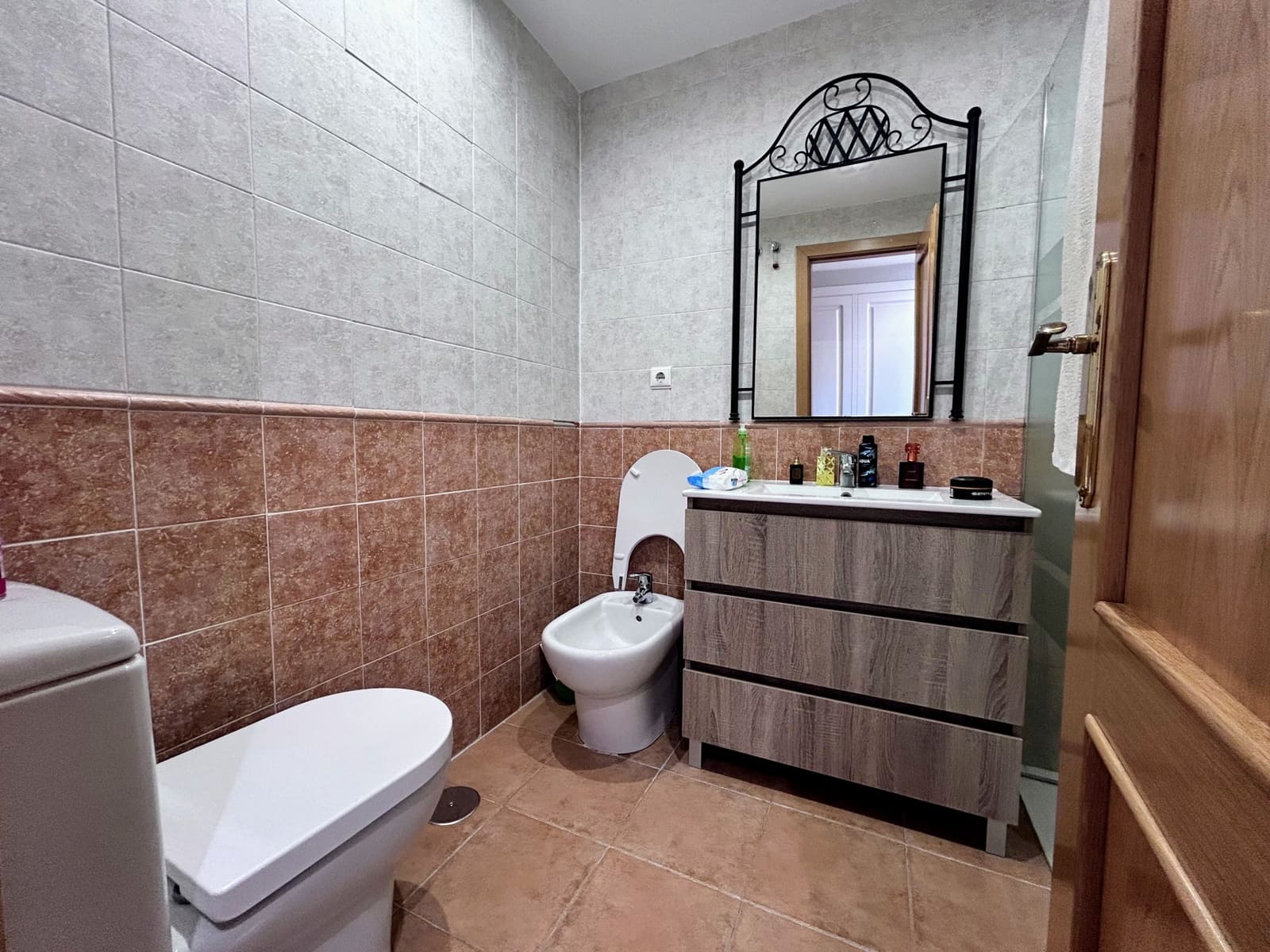 2 soverom Leilighet til salgs i New Golden Mile med svømmebasseng garasje - € 380 000 (Ref: 9831256)