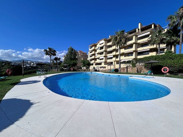 2 slaapkamer Appartement te koop in Selwo, Estepona met zwembad garage - € 380.000 (Ref: 9831256)
