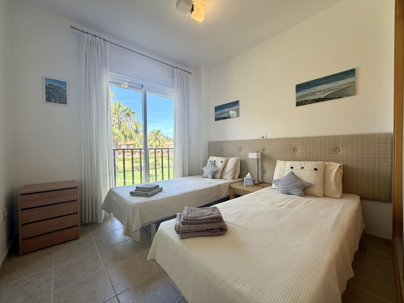 2 sypialnia Penthouse na sprzedaż w Casares z basenem garażem - 285 000 € (Ref: 9845230)