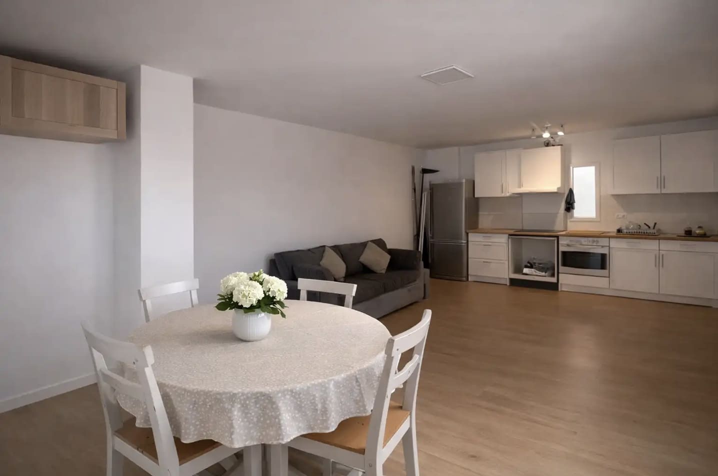 1 chambre Appartement à vendre à Estepona avec piscine garage - 256 000 € (Ref: 9849198)