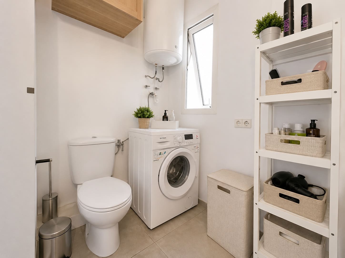 1 chambre Appartement à vendre à Estepona avec piscine garage - 256 000 € (Ref: 9849198)