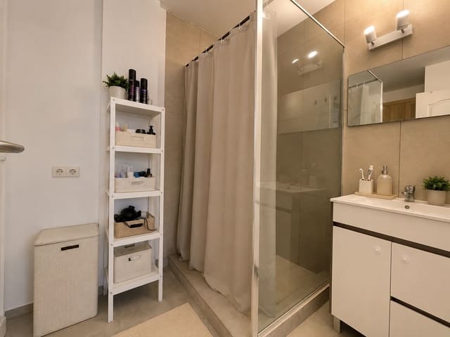 1 slaapkamer Appartement te koop in Seghers, Estepona met zwembad garage - € 256.000 (Ref: 9849198)