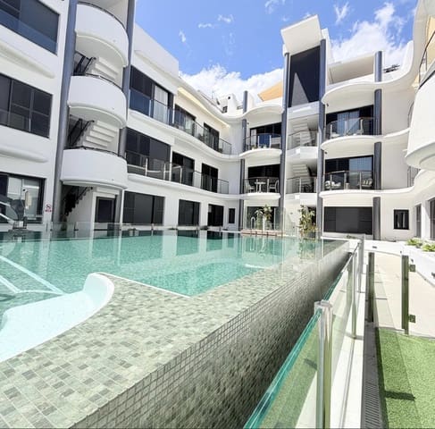 1 bedroom Apartment for sale in Centro, Estepona with pool - € 299,000 (Ref: 9849199)