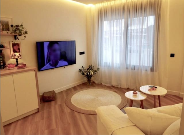 1 bedroom Apartment for sale in Centro, Estepona with pool - € 299,000 (Ref: 9849199)