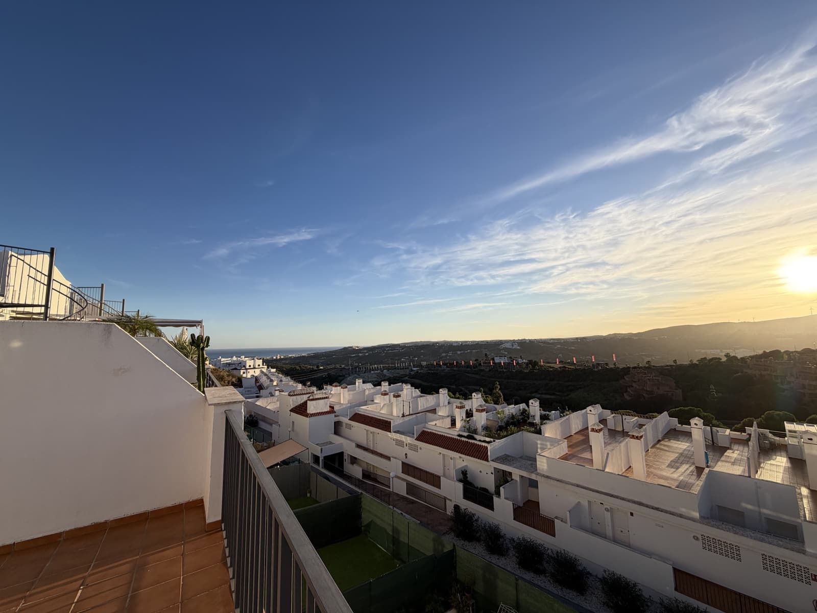 2 bedroom Penthouse for sale in Casares with garage - € 249,000 (Ref: 9868412)