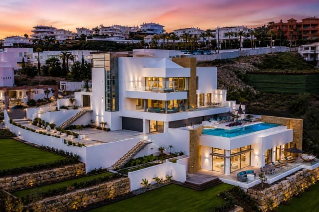 8 makuuhuone Huvila lomavuokrausta paikassa Los Flamingos, Benahavís - 39 200 € (Ref: 9899260)