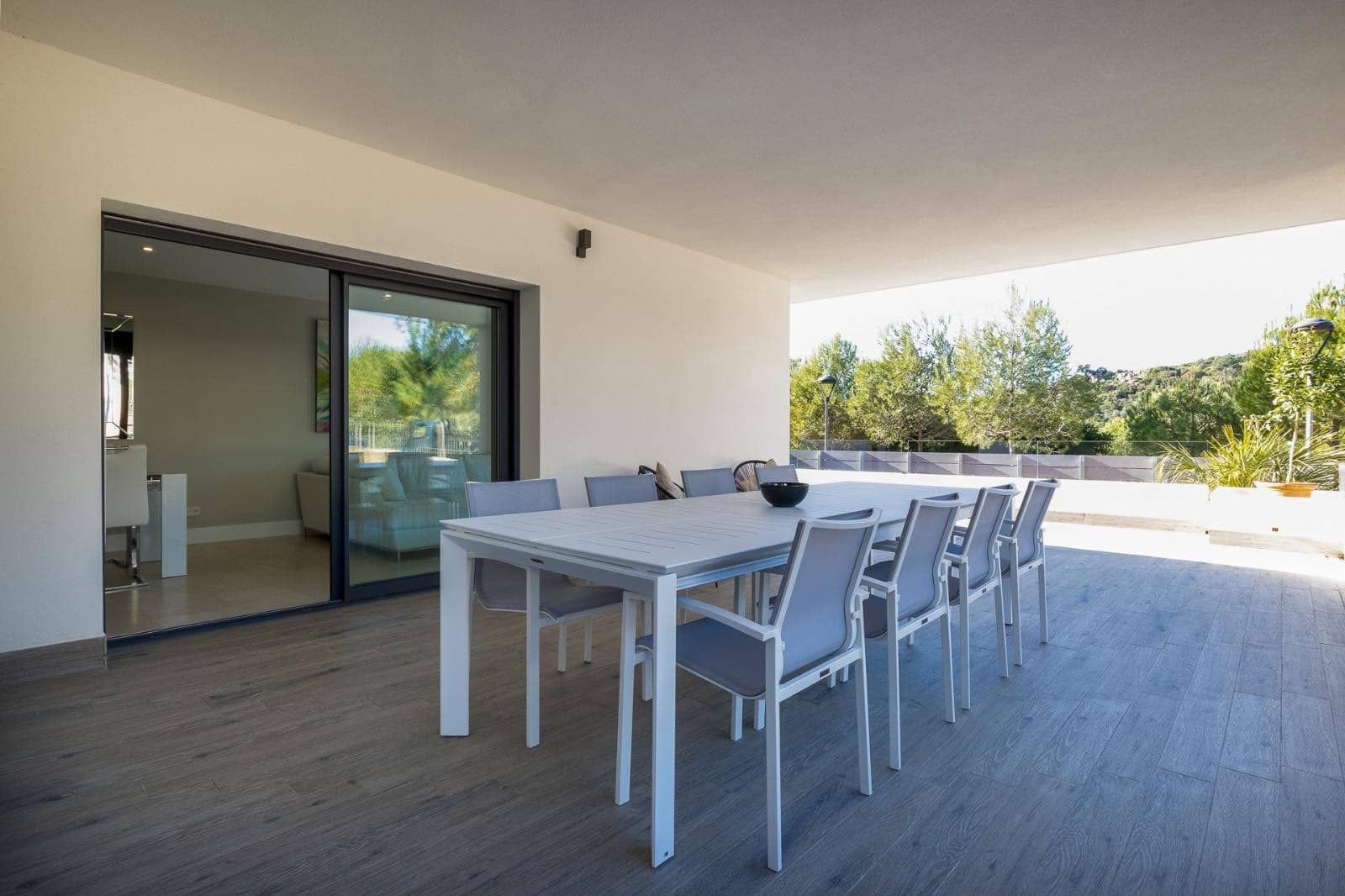 2 quarto Apartamento para venda em New Golden Mile com piscina garagem - 435 000 € (Ref: 9899261)