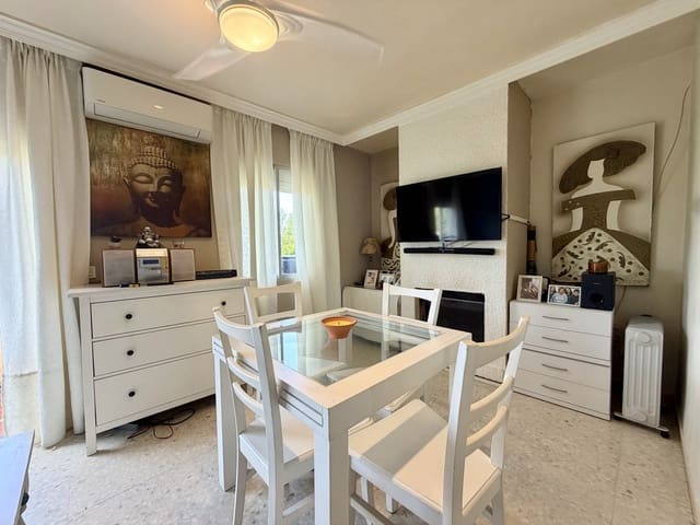 3 makuuhuone Kattohuoneisto myytävänä paikassa Estepona mukana uima-altaan - 300 000 € (Ref: 9912742)