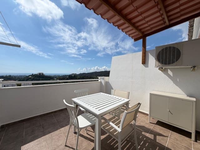 1 soverom Penthouse til salgs i Altos de Estepona, Estepona med svømmebasseng garasje - € 180 000 (Ref: 9921912)