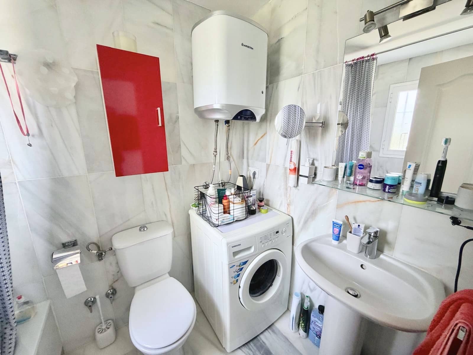 1 soverom Penthouse til salgs i Estepona med svømmebasseng garasje - € 180 000 (Ref: 9921912)