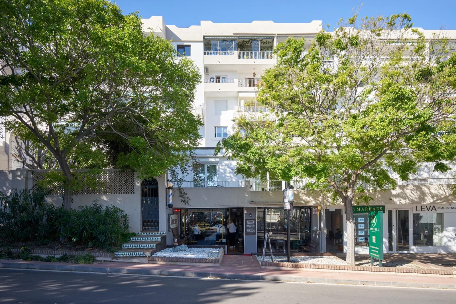 2 quarto Apartamento para venda em Nueva Andalucia com piscina garagem - 485 000 € (Ref: 9924266)