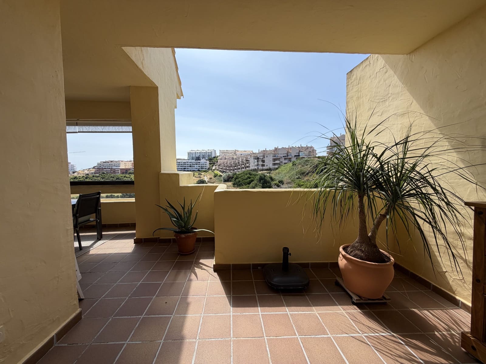 2 chambre Appartement à vendre à Manilva avec piscine - 295 000 € (Ref: 9927022)
