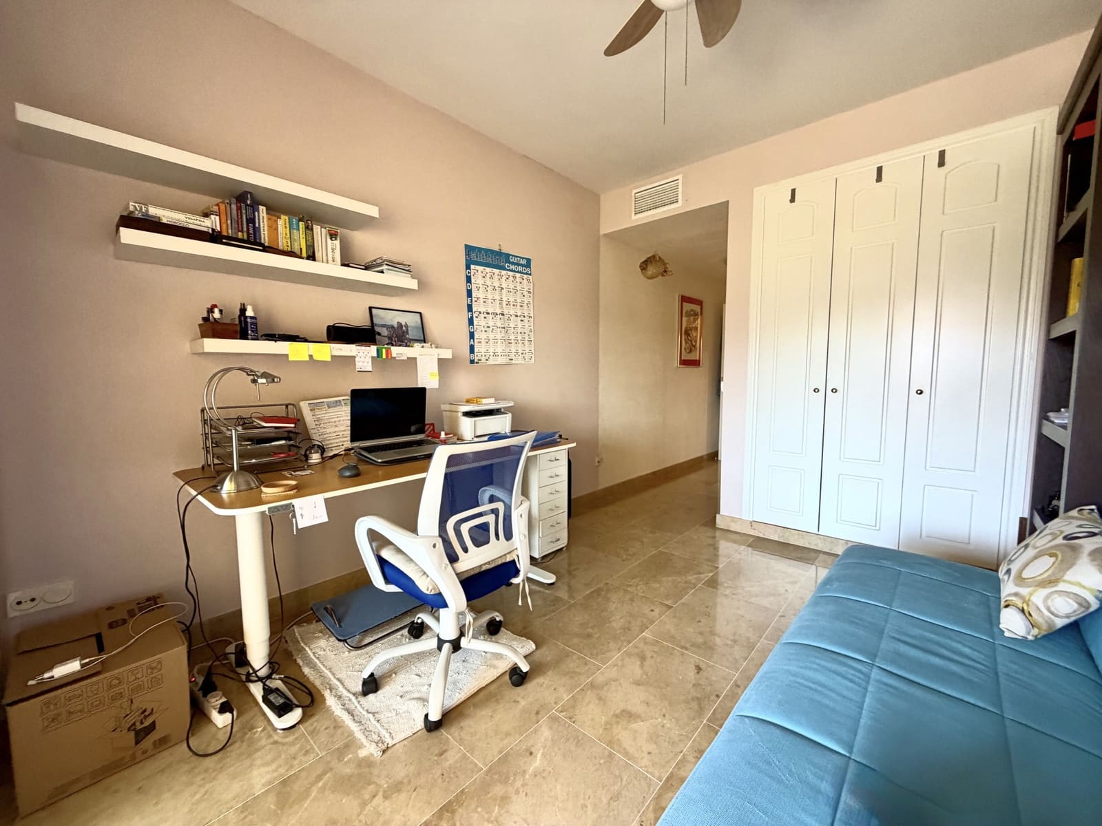 2 bedroom Apartment for sale in Manilva with pool - € 287,000 (Ref: 9927022)