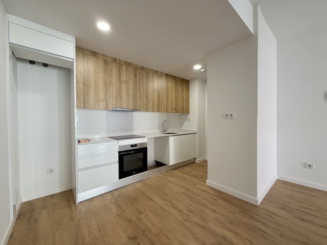 2 chambre Appartement à vendre à Huerta Nueva, Estepona avec piscine garage - 595 000 € (Ref: 9939578)