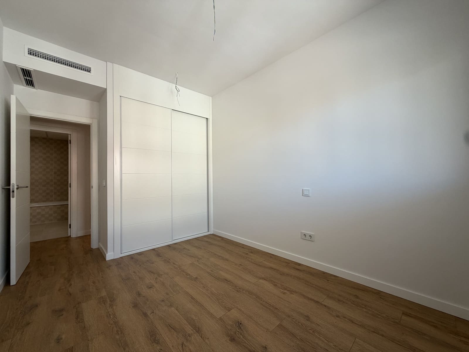 2 soveværelse Lejlighed til salg i Estepona med swimmingpool garage - € 595.000 (Ref: 9939578)