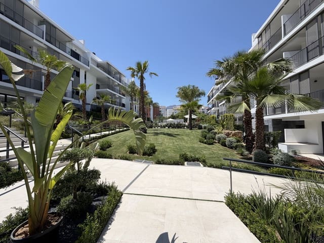 2 chambre Appartement à vendre à Huerta Nueva, Estepona avec piscine garage - 595 000 € (Ref: 9939578)
