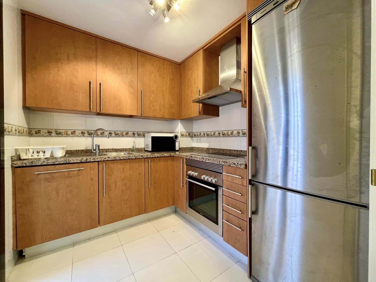 2 bedroom Apartment for rent in Manilva with pool garage - € 2,000 (Ref: 9966302)