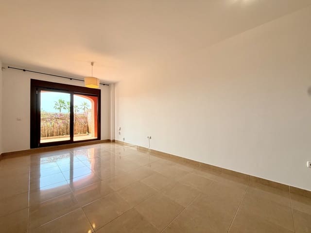 2 Zimmer Apartment zu vermieten in Zona de Punta Plata, Estepona mit Pool Garage - 2.000 € (Ref: 9976902)