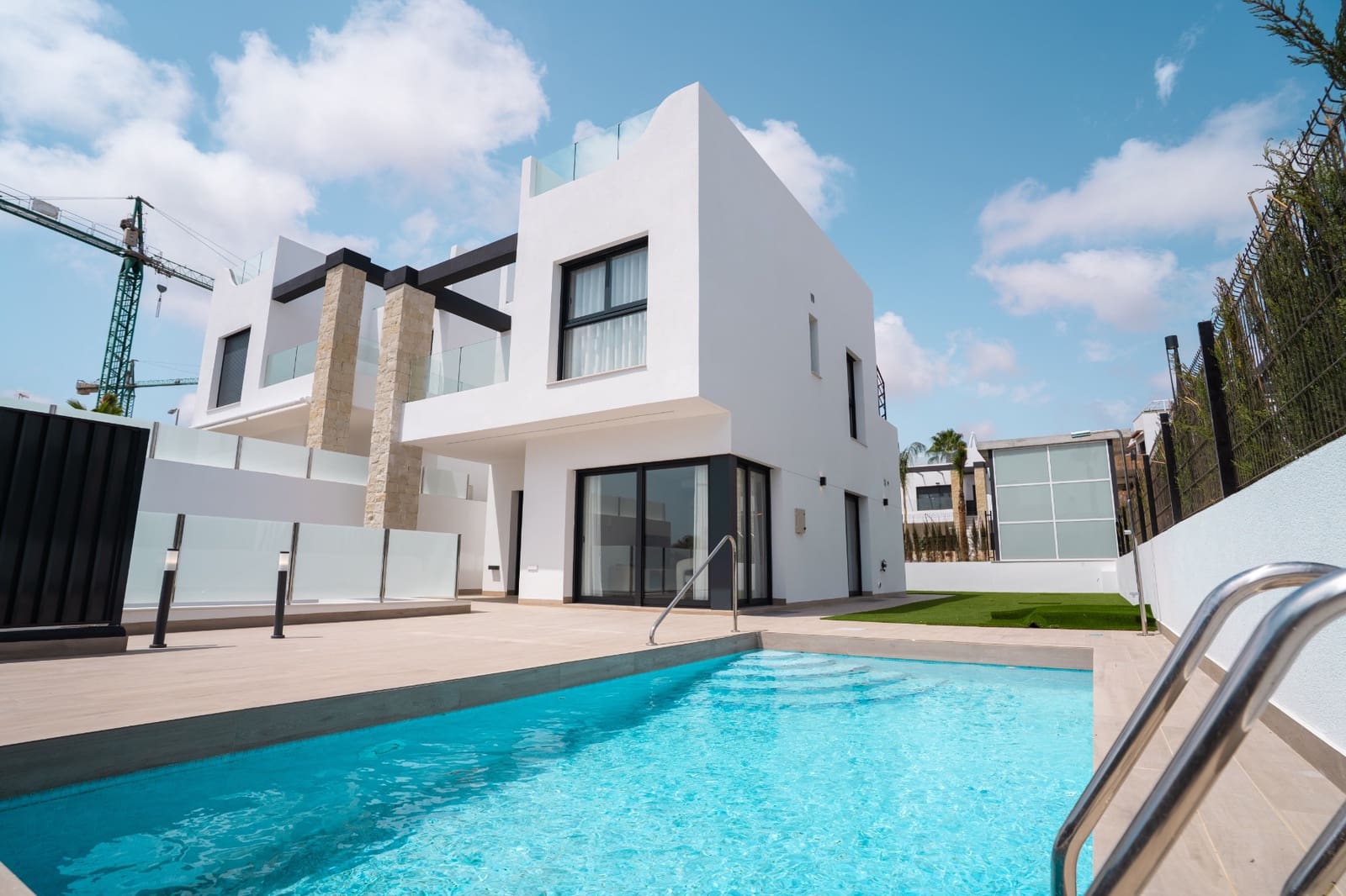 4 sovrum Villa till salu i Orihuela Costa med pool garage - 679 000 € (Ref: 10034859)