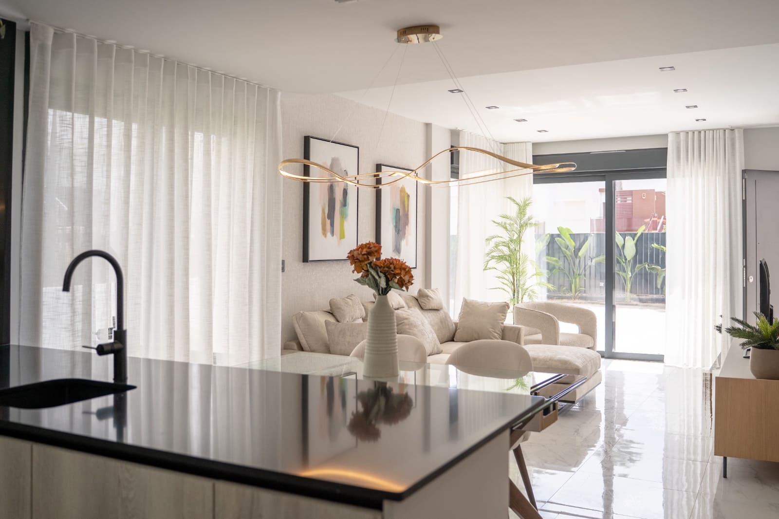 4 sovrum Villa till salu i Orihuela Costa med pool garage - 679 000 € (Ref: 10034859)
