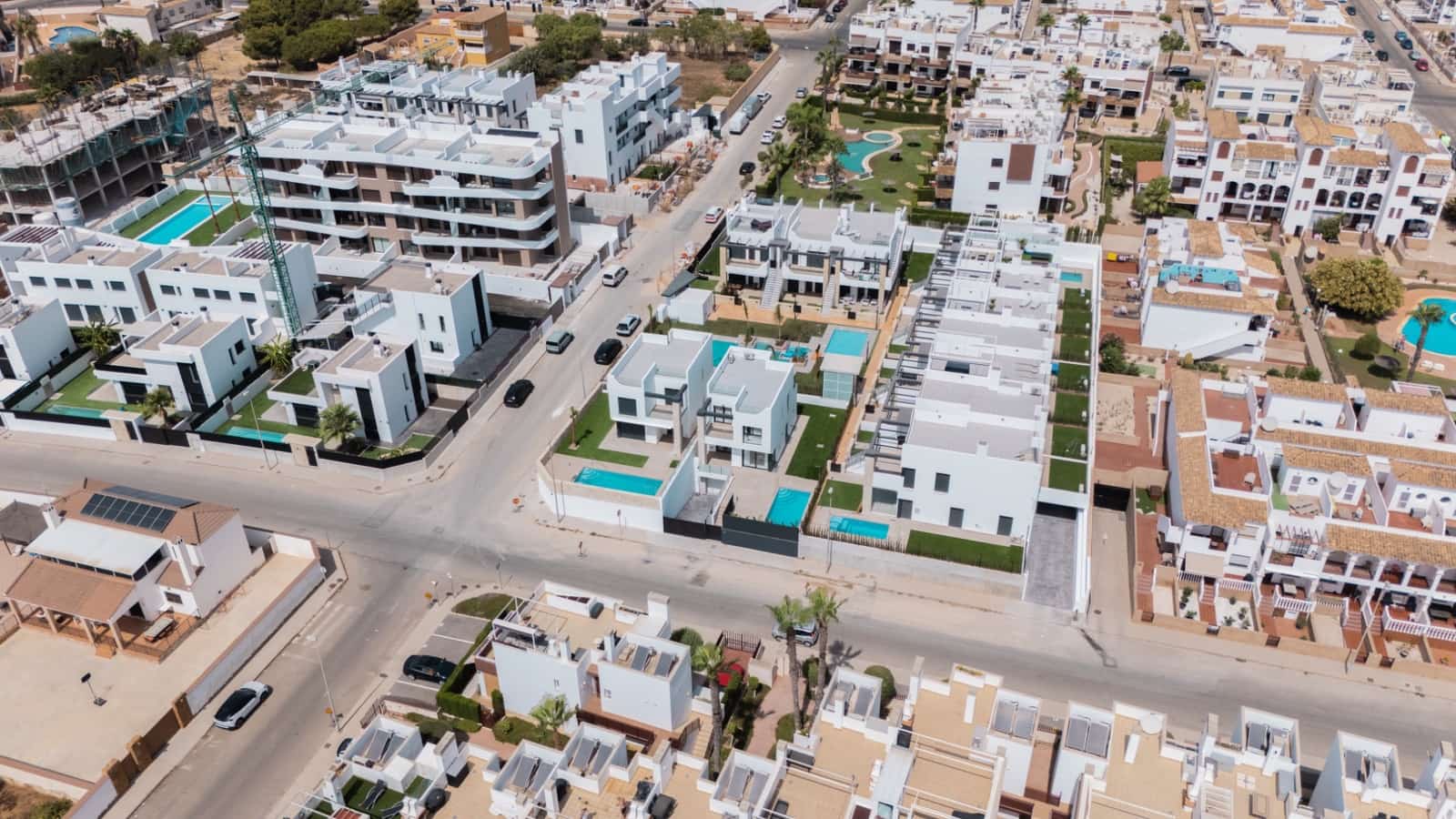 4 sovrum Villa till salu i Orihuela Costa med pool garage - 679 000 € (Ref: 10034859)