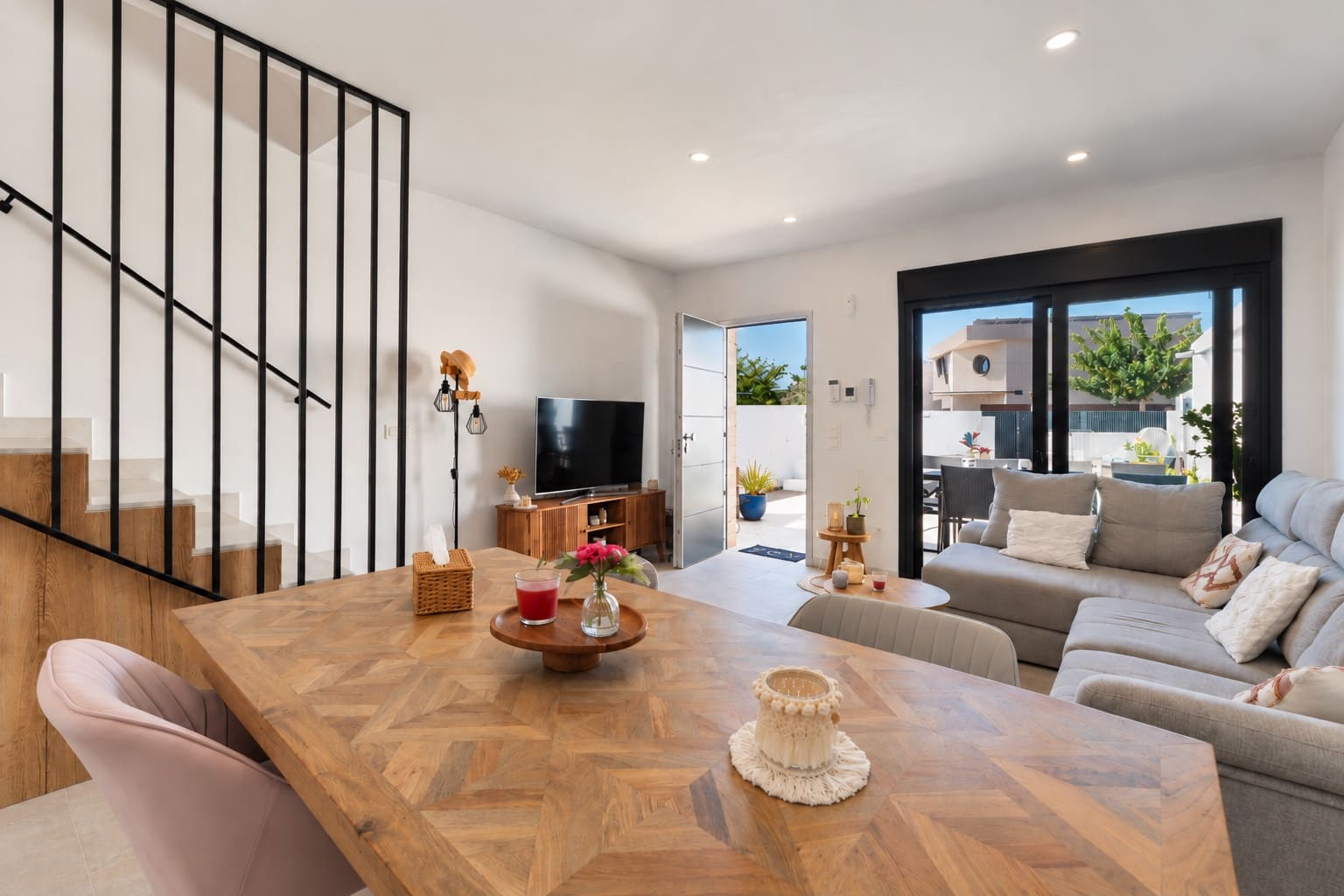 3 sypialnia Dom blizniak na sprzedaż w San Pedro del Pinatar z basenem - 375 000 € (Ref: 10101116)