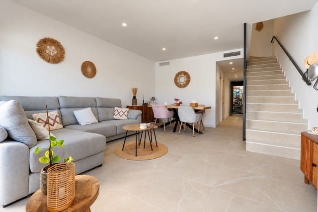 3 sypialnia Dom blizniak na sprzedaż w San Pedro del Pinatar z basenem - 375 000 € (Ref: 10101116)