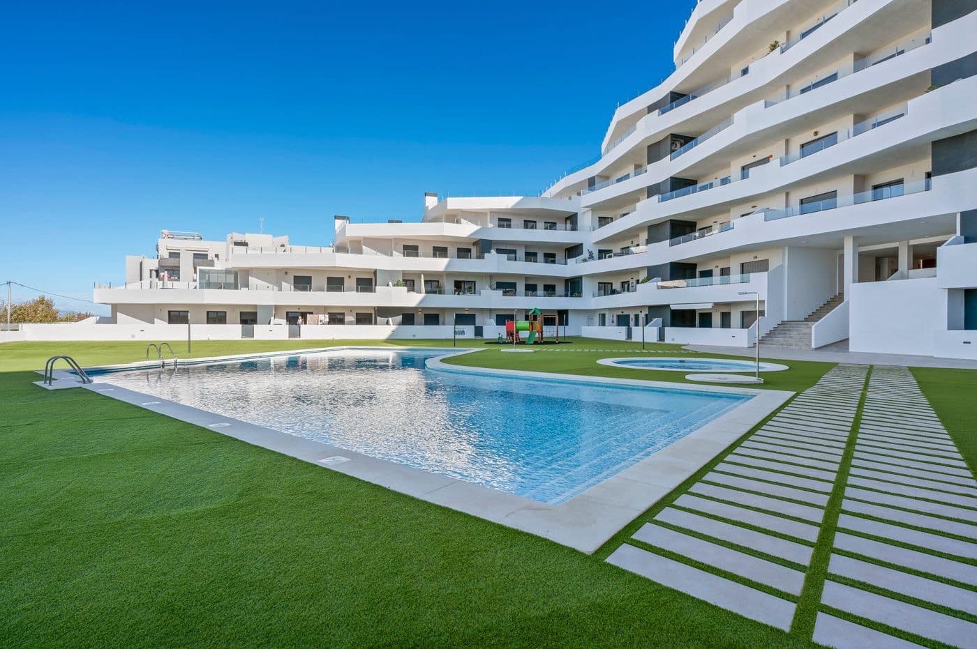 2 chambre Appartement à vendre à San Miguel de Salinas avec piscine garage - 194 900 € (Ref: 10125129)
