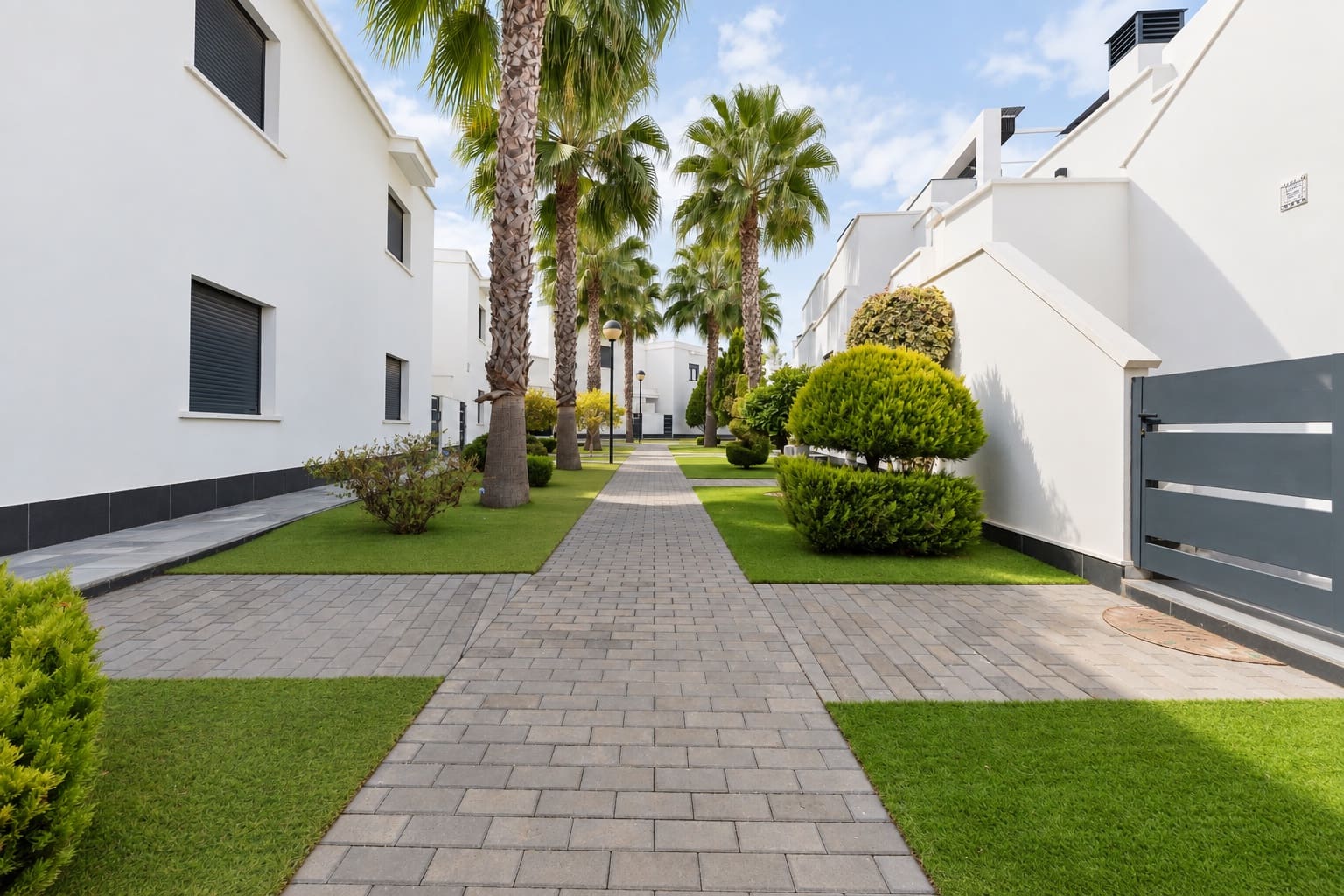 3 sovrum Takvåning till salu i Orihuela Costa med pool garage - 365 000 € (Ref: 10130624)