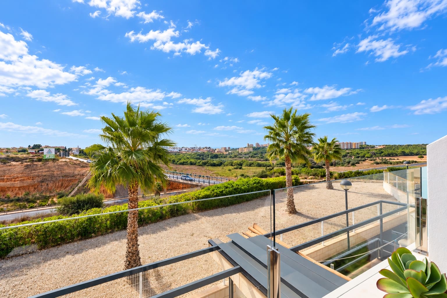 3 sovrum Takvåning till salu i Orihuela Costa med pool garage - 365 000 € (Ref: 10130624)